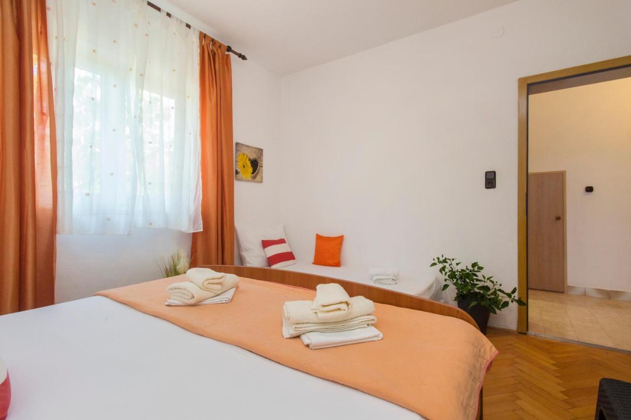 Hotel Dalmati House à Brodarica  Extérieur photo